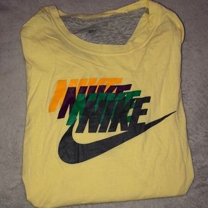 Nike T-shirt